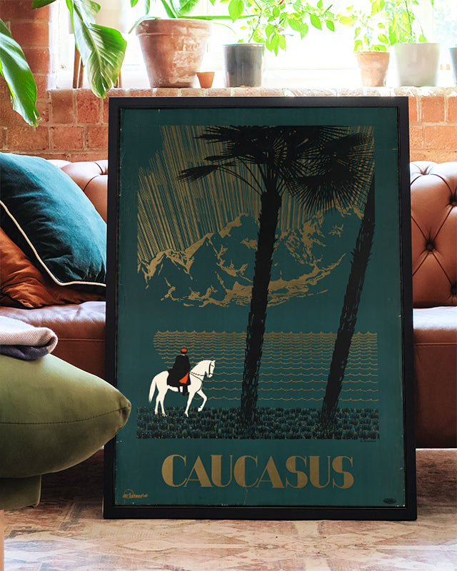 Vintage Kaukasus Reise Poster – Caucasus Landschaft Poster – FineArt Wandbild, moderne Kunst & Fine Art Print von Spawnd, handgefertigt & Made in Germany