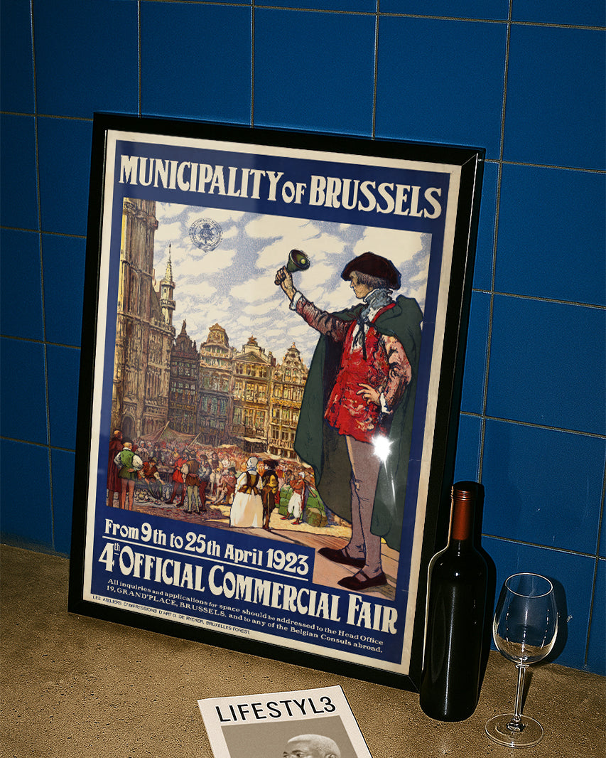 Vintage Brüssel Belgien Poster – Grand Place Marktszene Poster – FineArt Wandbild, moderne Kunst & Fine Art Print von Spawnd, handgefertigt & Made in Germany