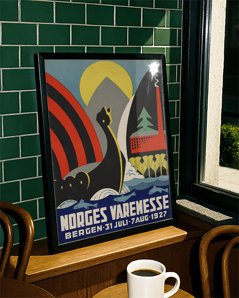 Vintage Bergen Norwegen Poster – Handelsmesse 1927 Poster – FineArt Wandbild, moderne Kunst & Fine Art Print von Spawnd, handgefertigt & Made in Germany