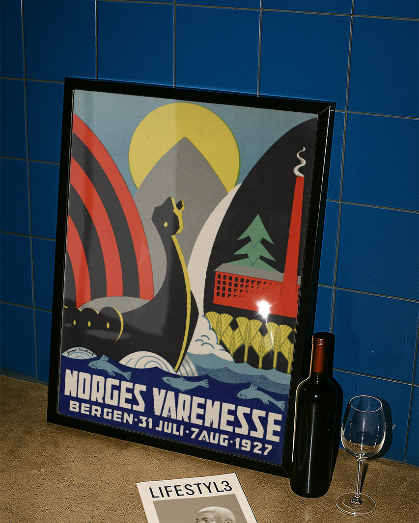 Vintage Bergen Norwegen Poster – Handelsmesse 1927 Poster – FineArt Wandbild, moderne Kunst & Fine Art Print von Spawnd, handgefertigt & Made in Germany