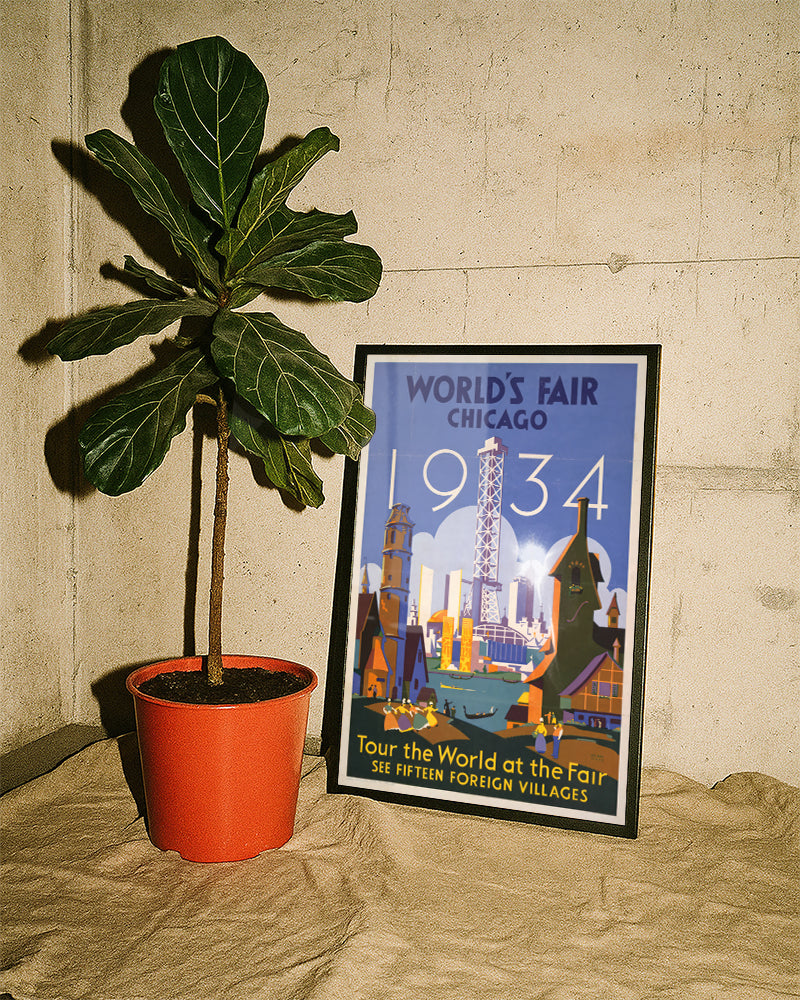 Vintage Chicago Poster – World’s Fair 1934 Weltausstellung Poster – FineArt Wandbild, moderne Kunst & Fine Art Print von Spawnd, handgefertigt & Made in Germany