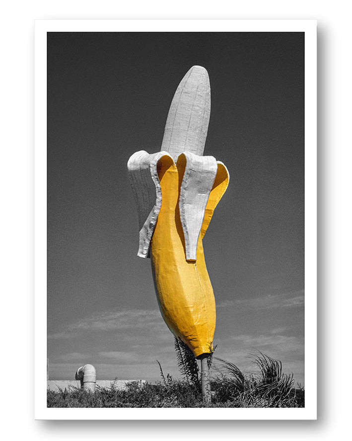 Banana Poster – FineArt Wandbild, moderne Kunst & Fine Art Print von Spawnd, handgefertigt & Made in Germany