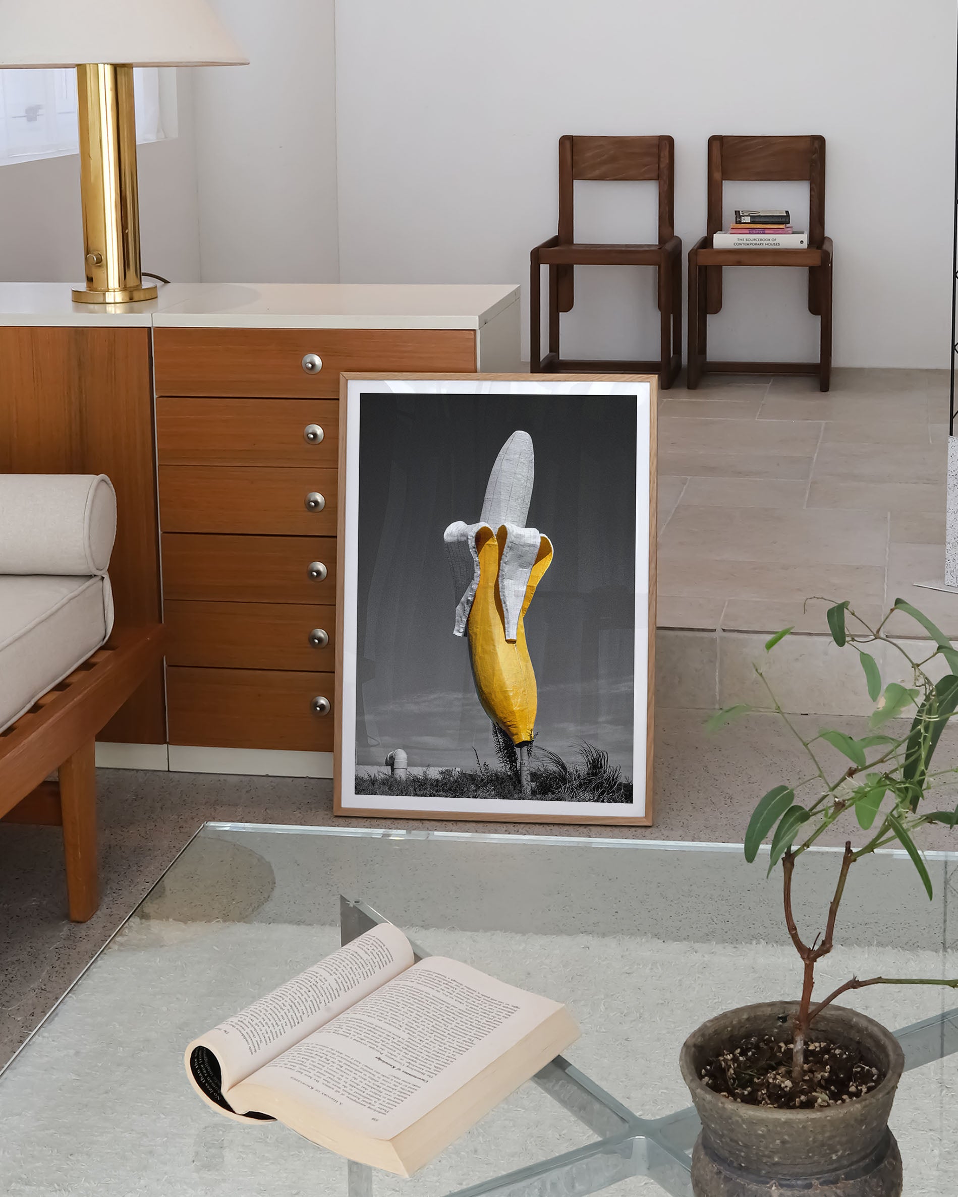 Banana Poster – FineArt Wandbild, moderne Kunst & Fine Art Print von Spawnd, handgefertigt & Made in Germany