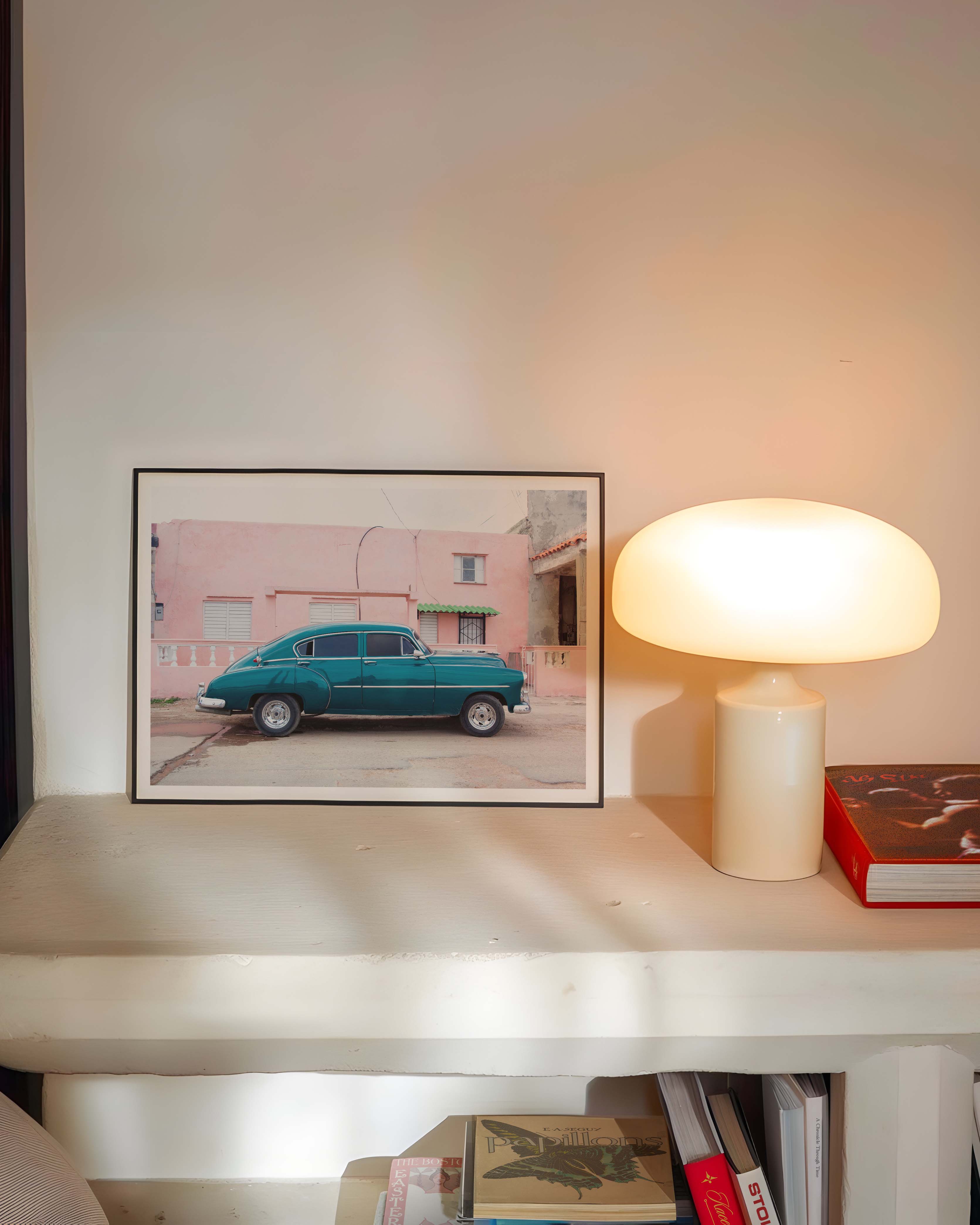 Car in Havanna Poster – FineArt Wandbild, moderne Kunst & Fine Art Print von Spawnd, handgefertigt & Made in Germany