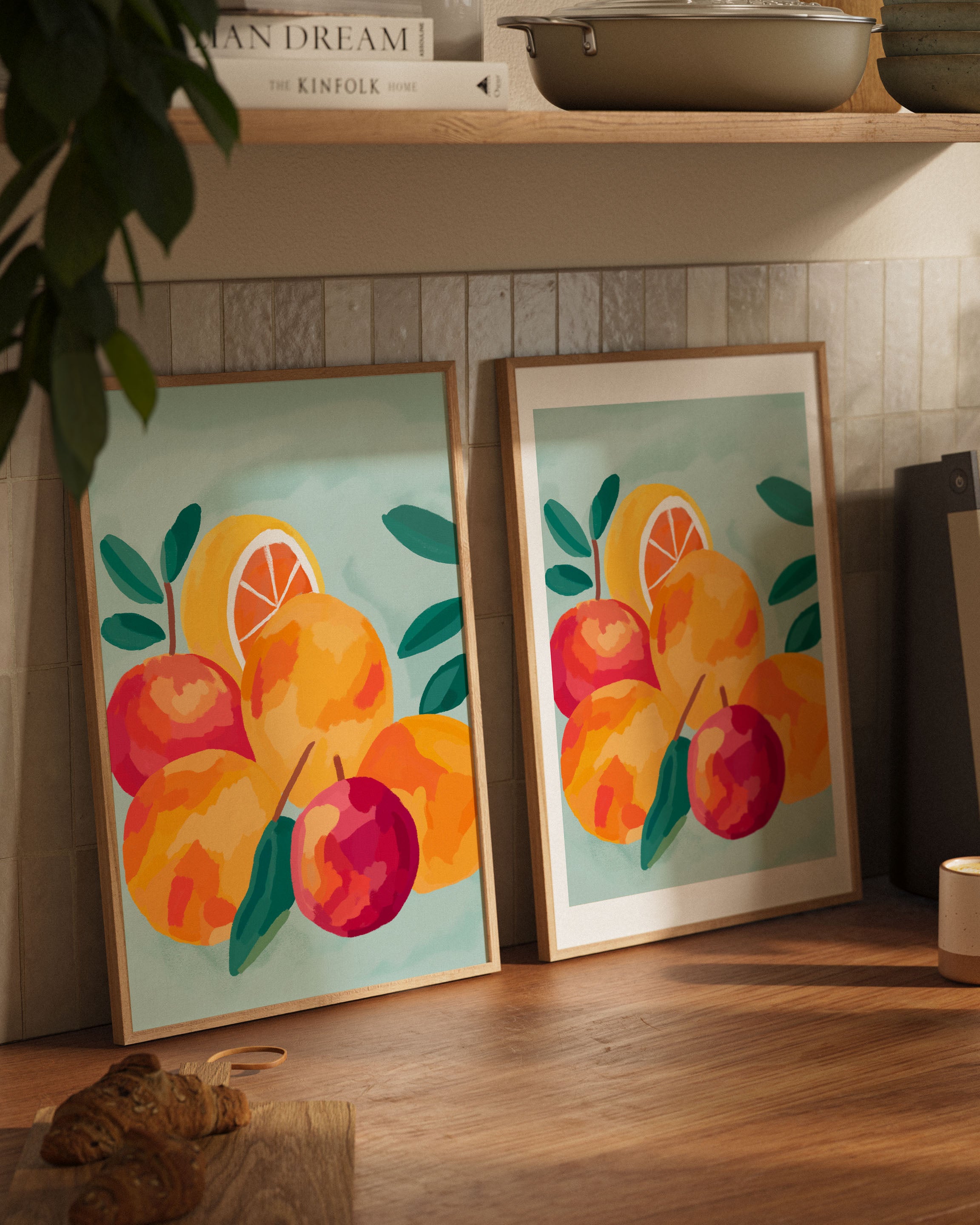 Fruit Smash Poster – FineArt Wandbild, moderne Kunst & Fine Art Print von Spawnd, handgefertigt & Made in Germany