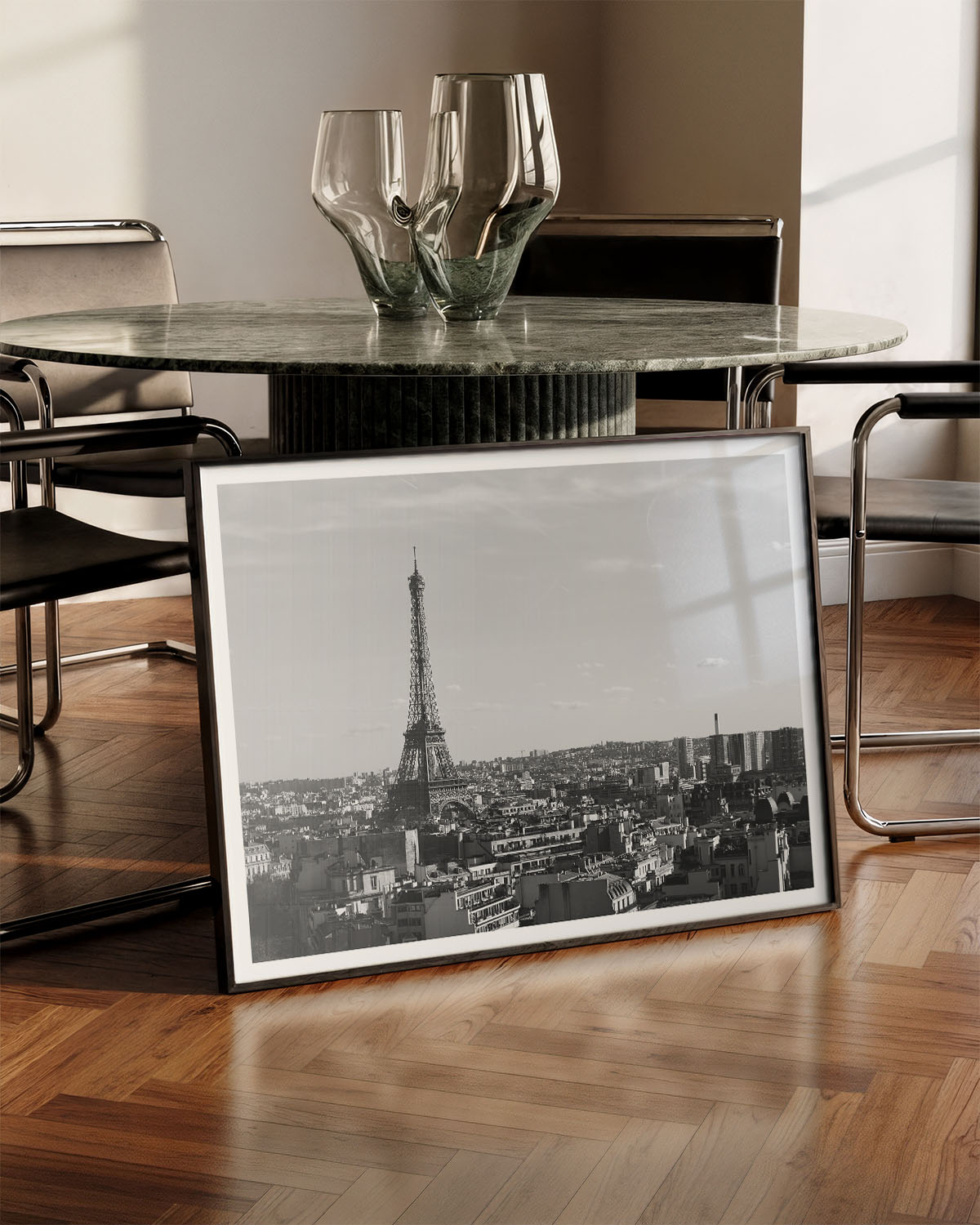 Eifeltower No2 Poster – FineArt Wandbild, moderne Kunst & Fine Art Print von Spawnd, handgefertigt & Made in Germany