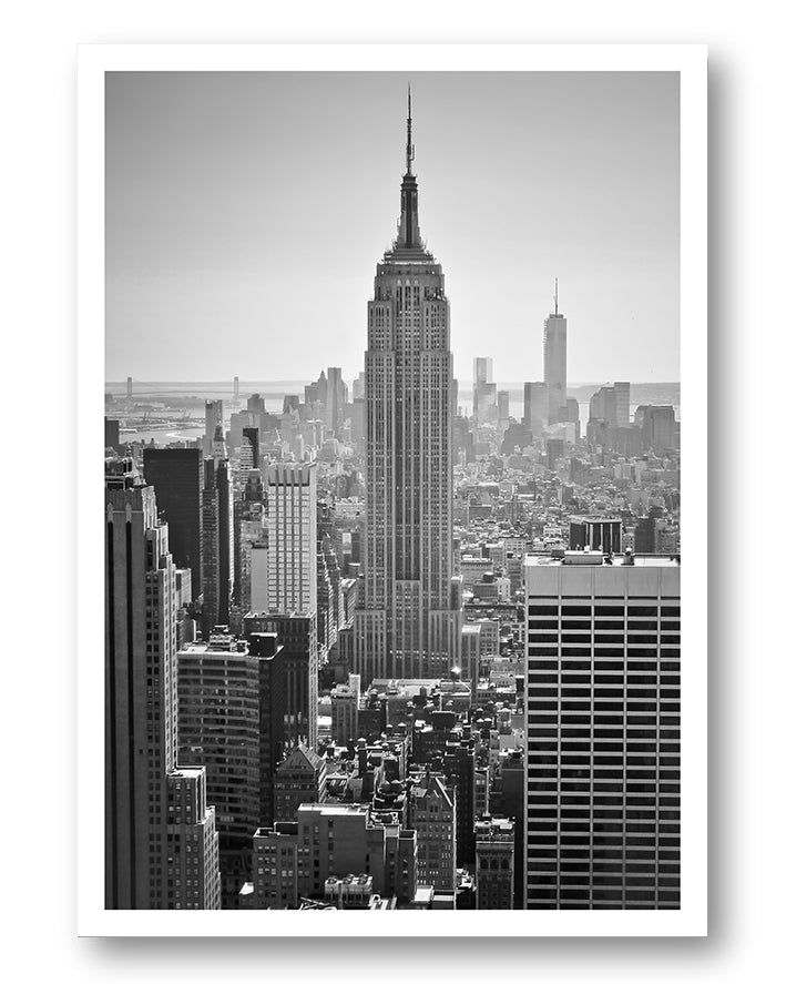 Empire State building Poster – FineArt Wandbild, moderne Kunst & Fine Art Print von Spawnd, handgefertigt & Made in Germany
