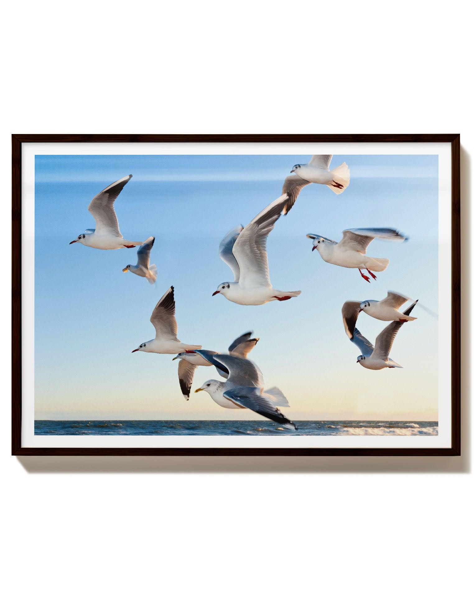 Flying Poster – FineArt Wandbild, moderne Kunst & Fine Art Print von Spawnd, handgefertigt & Made in Germany