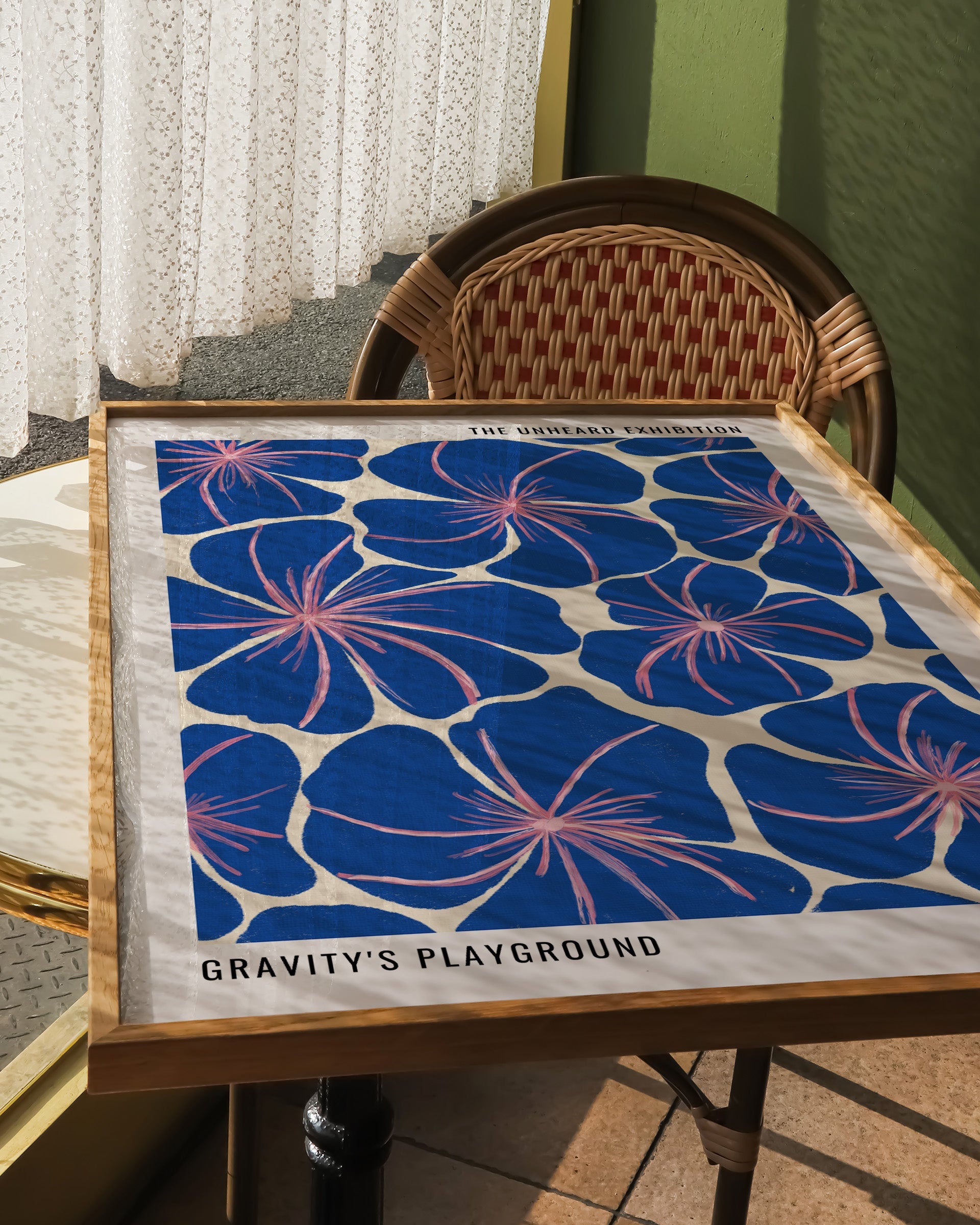 Gravity`s Playground Poster – FineArt Wandbild, moderne Kunst & Fine Art Print von Spawnd, handgefertigt & Made in Germany