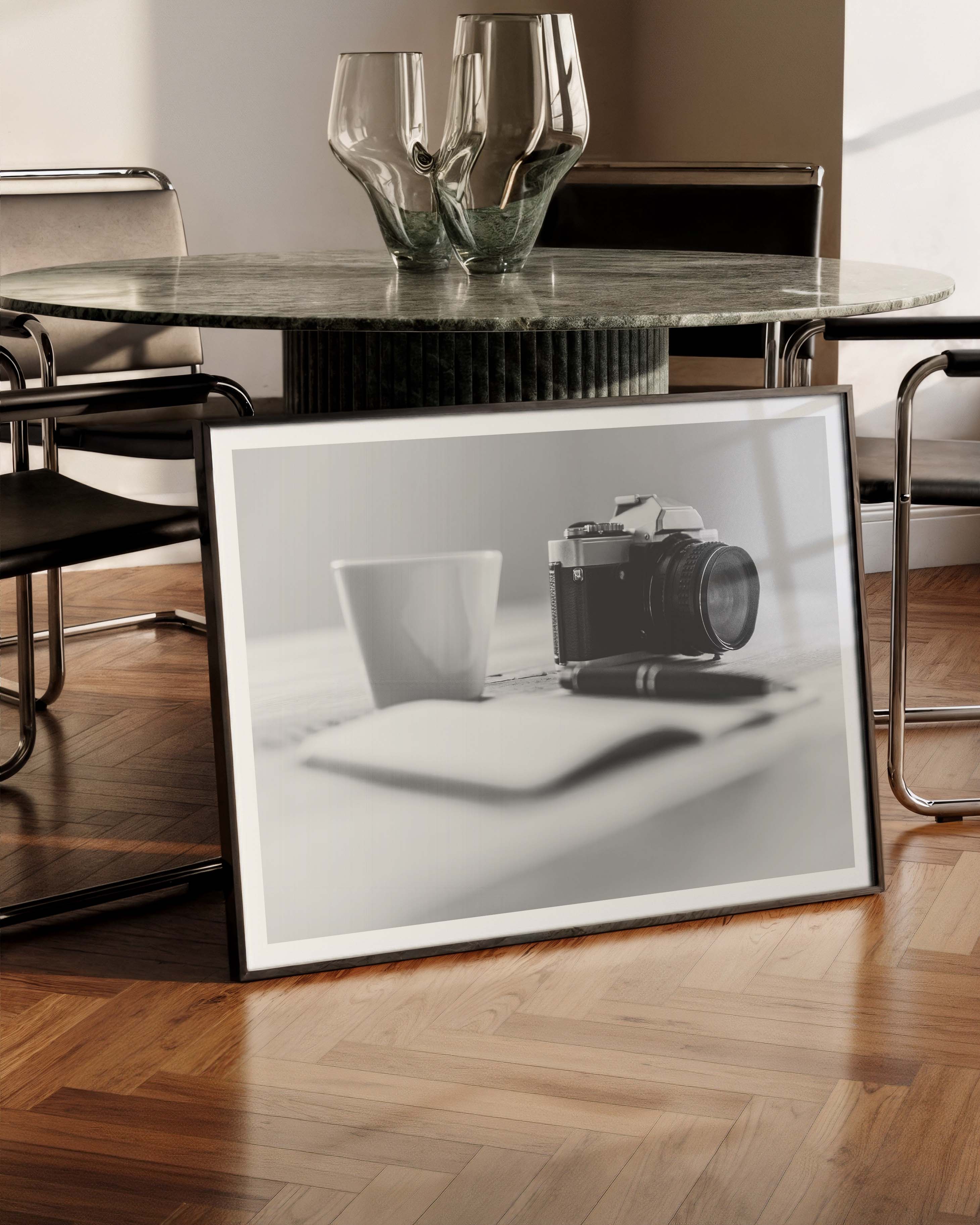 Kamera Poster – FineArt Wandbild, moderne Kunst & Fine Art Print von Spawnd, handgefertigt & Made in Germany