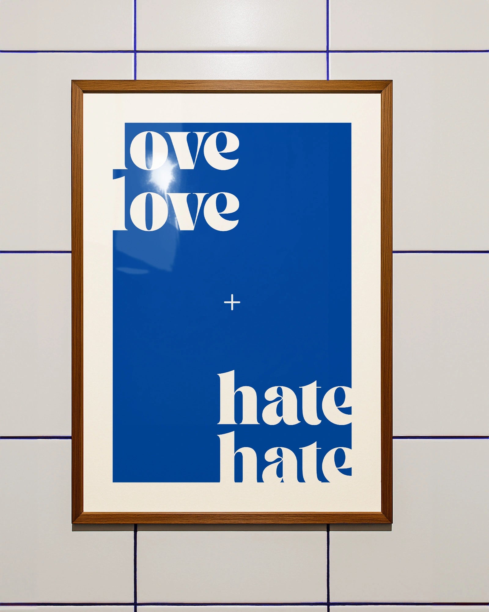 Love Love Poster – FineArt Wandbild, moderne Kunst & Fine Art Print von Spawnd, handgefertigt & Made in Germany