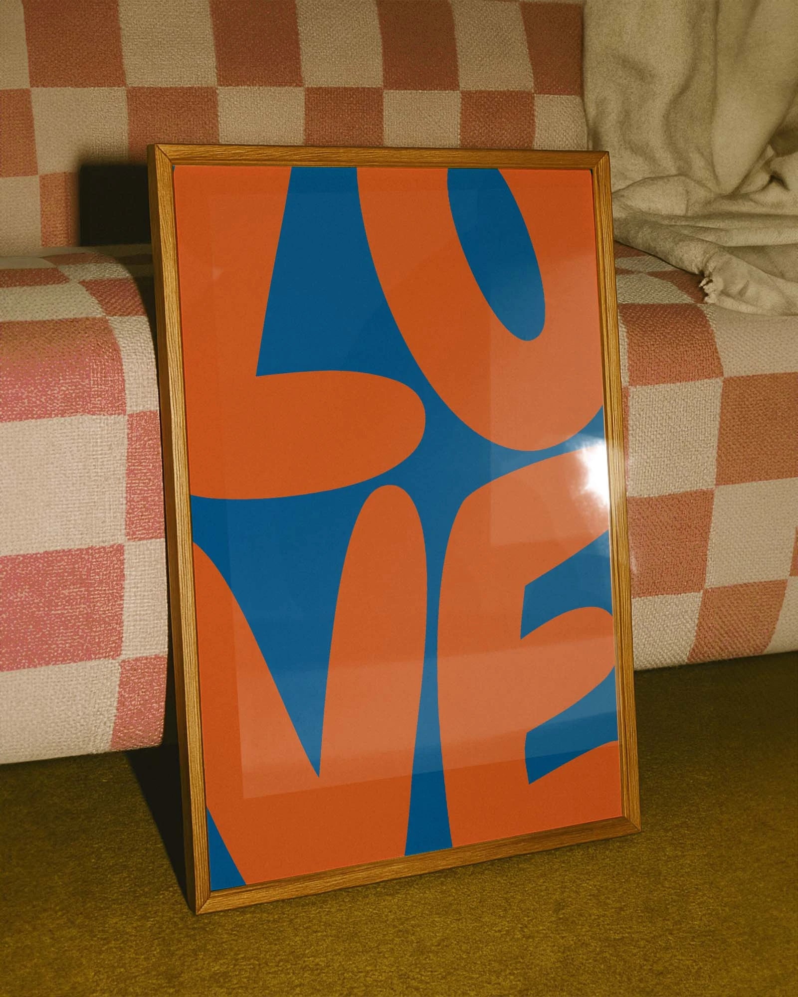 Love Poster – FineArt Wandbild, moderne Kunst & Fine Art Print von Spawnd, handgefertigt & Made in Germany