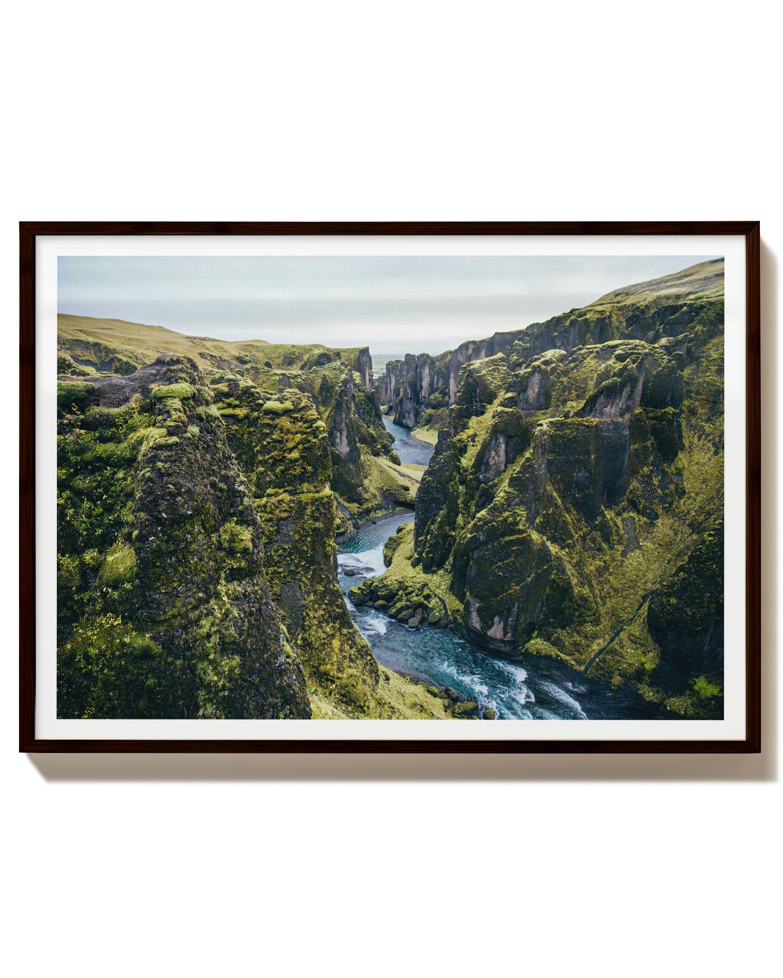 River Poster – FineArt Wandbild, moderne Kunst & Fine Art Print von Spawnd, handgefertigt & Made in Germany