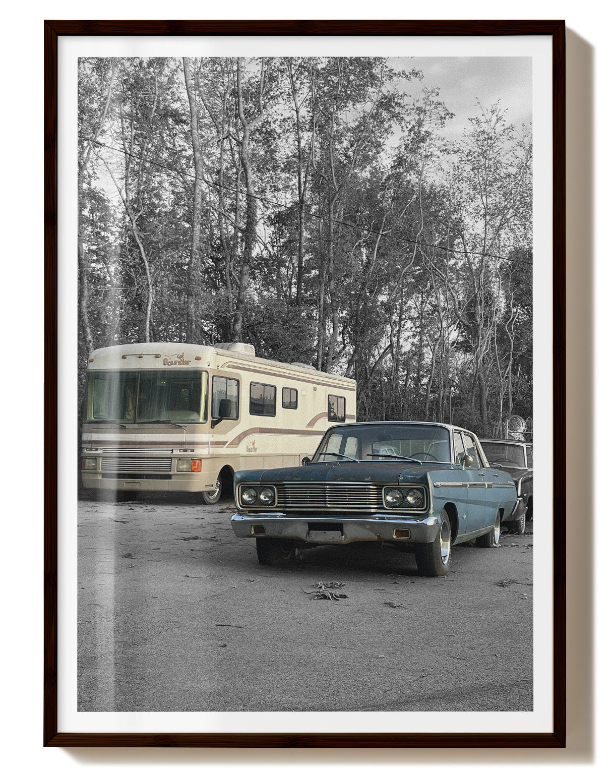 Somewhere in Alabama Poster – FineArt Wandbild, moderne Kunst & Fine Art Print von Spawnd, handgefertigt & Made in Germany