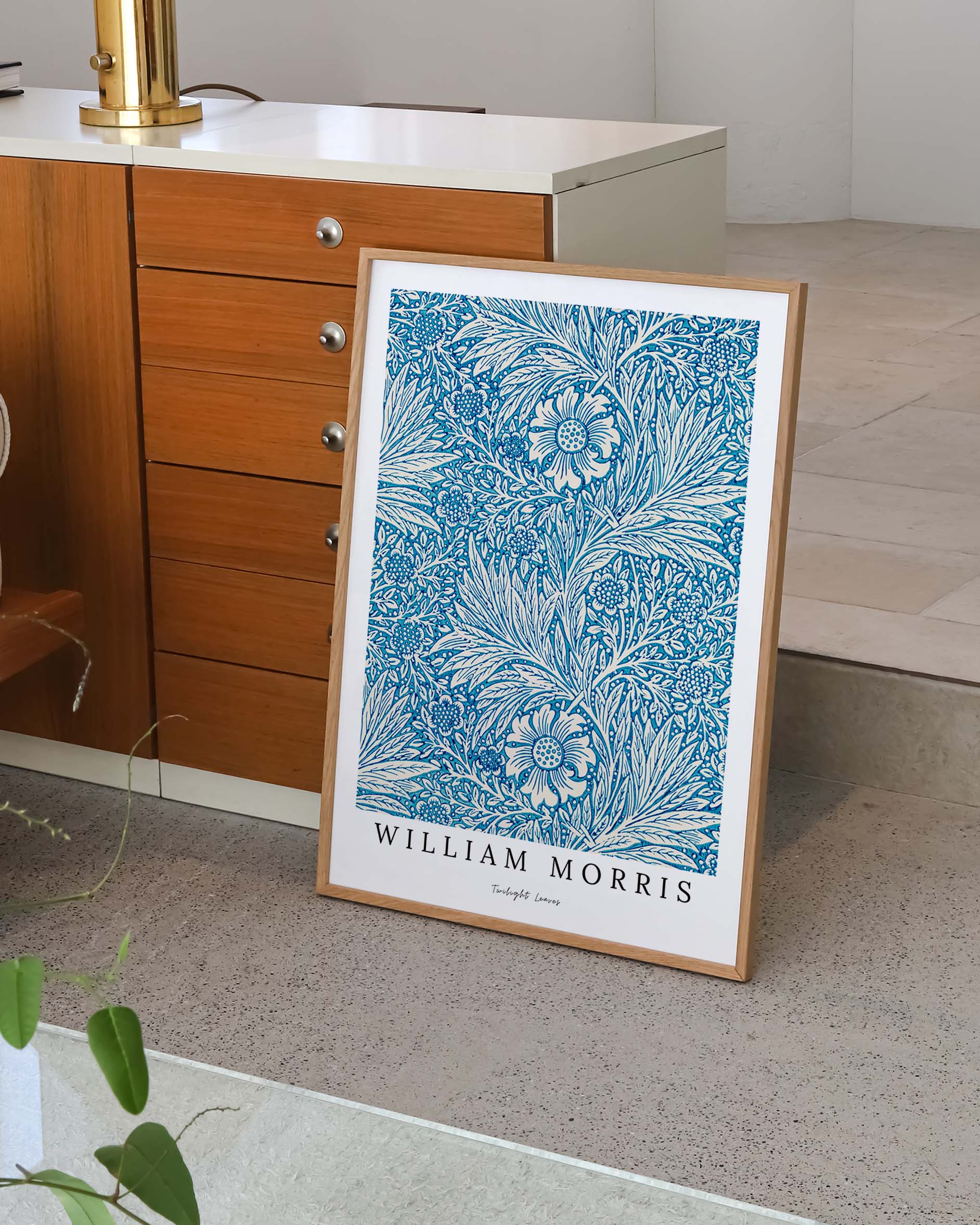 Twilight Leaves Poster – FineArt Wandbild, moderne Kunst & Fine Art Print von Spawnd, handgefertigt & Made in Germany