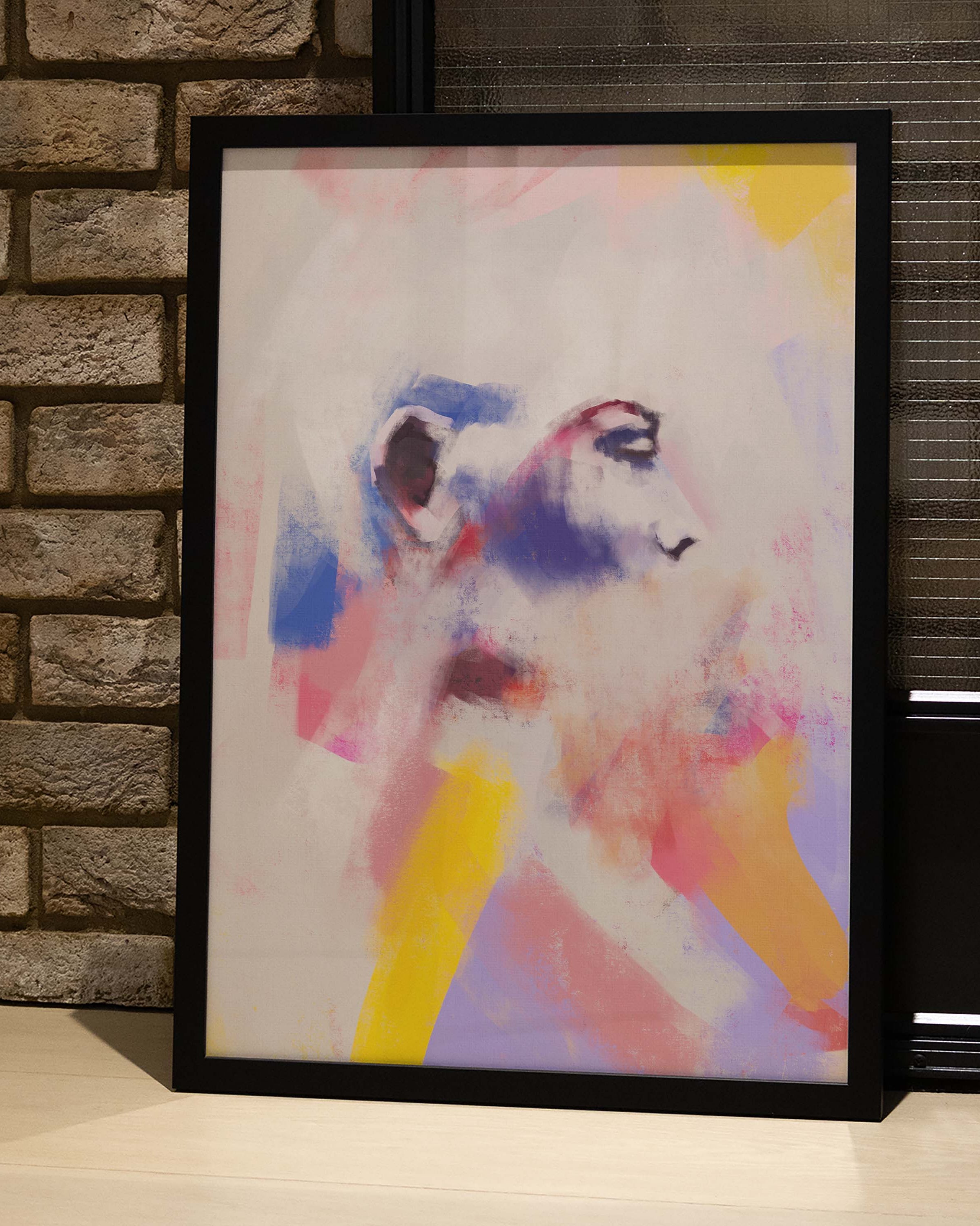 Undercover Poster im Wohnzimmer – Fine Art Print – Spawnd