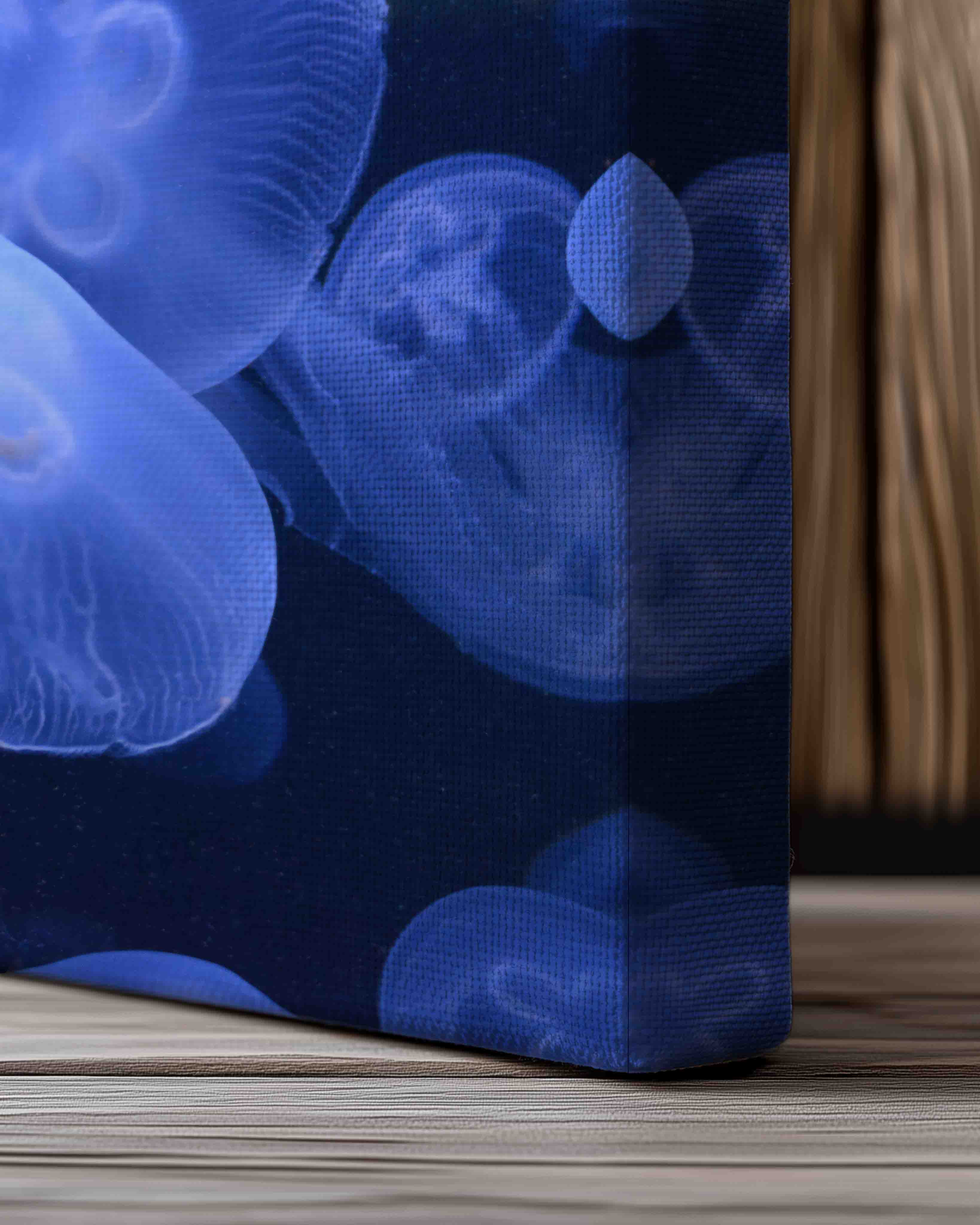 Glowing in the dark - canvas