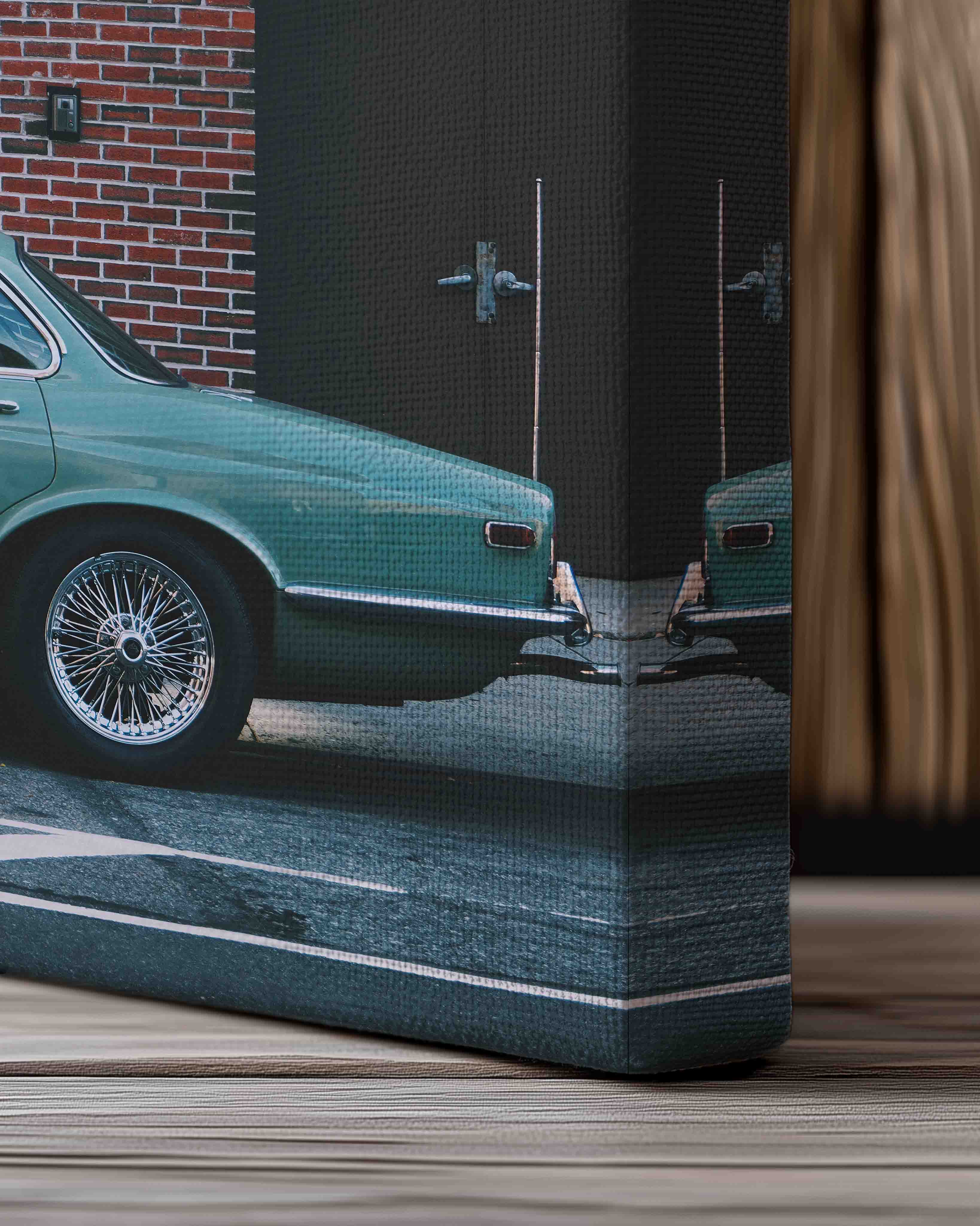 Vintage car - Canvas