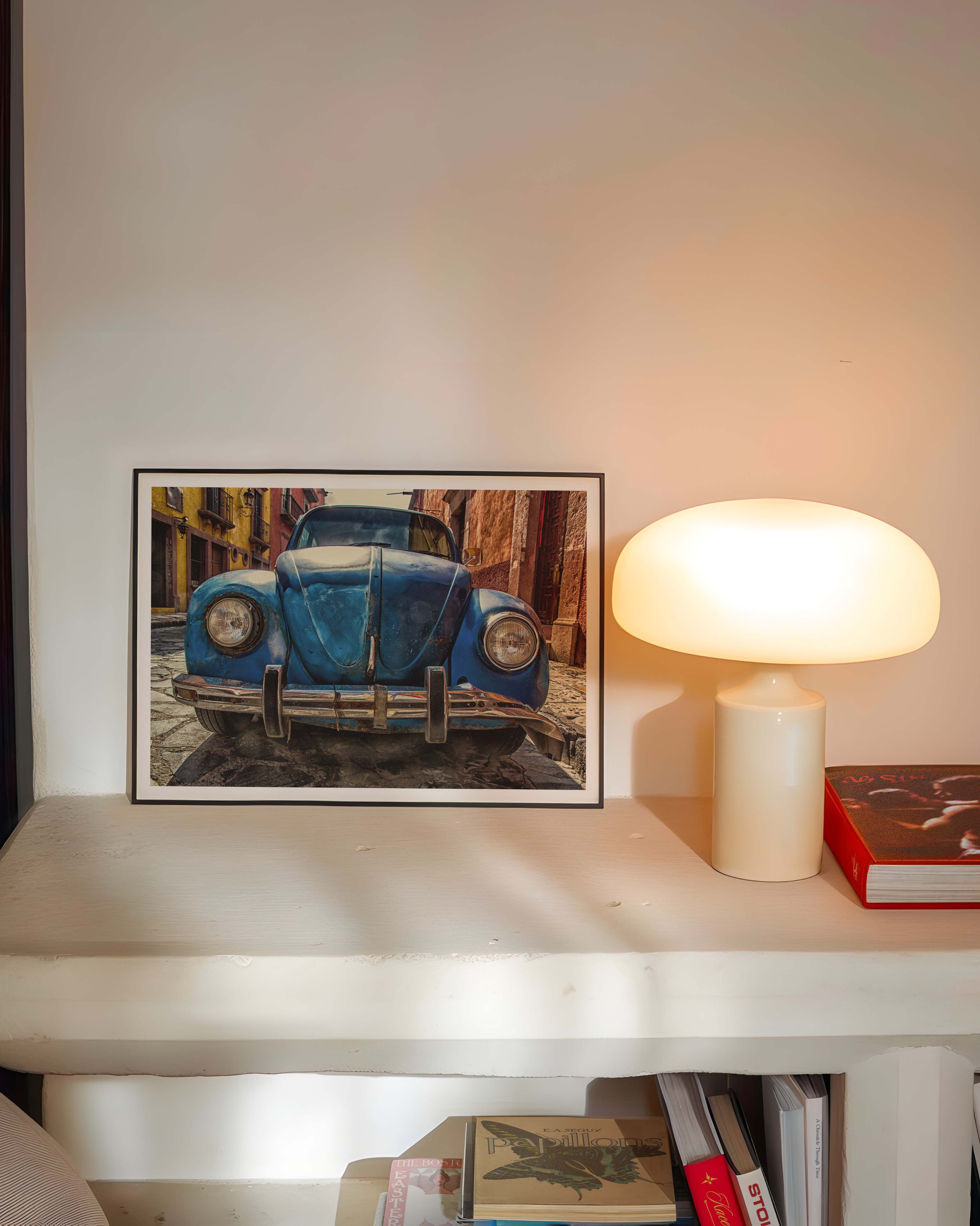 Beetle blau Poster – FineArt Wandbild, moderne Kunst & Fine Art Print von Spawnd, handgefertigt & Made in Germany