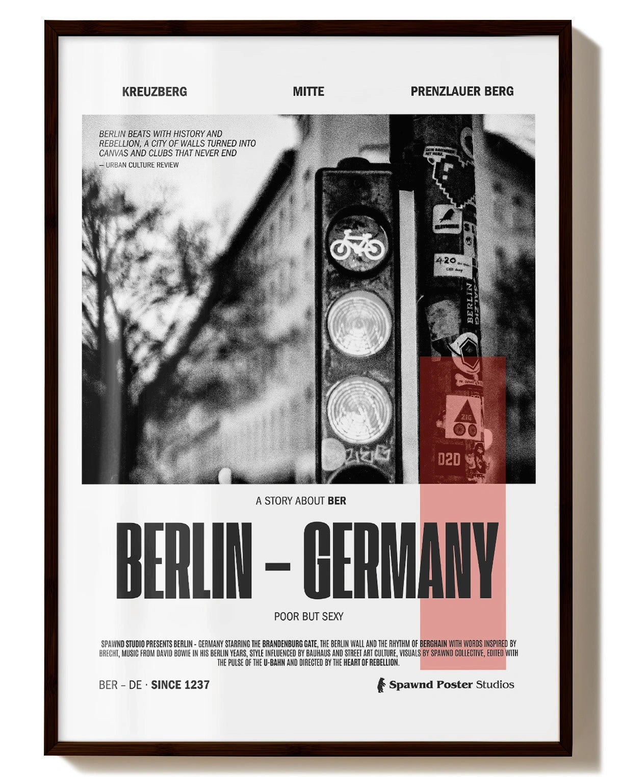 Berlin Poster – FineArt Wandbild, moderne Kunst & Fine Art Print von Spawnd, handgefertigt & Made in Germany