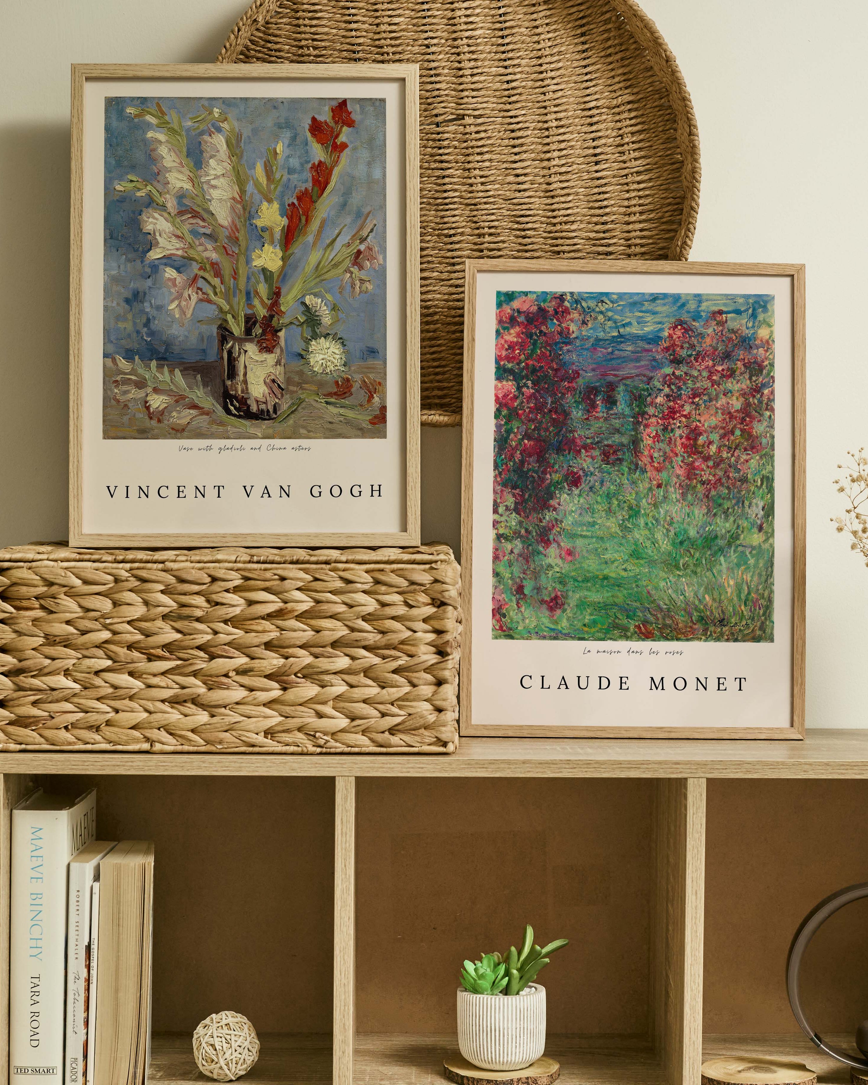 La maison dans les roses Poster – FineArt Wandbild, moderne Kunst & Fine Art Print von Spawnd, handgefertigt & Made in Germany