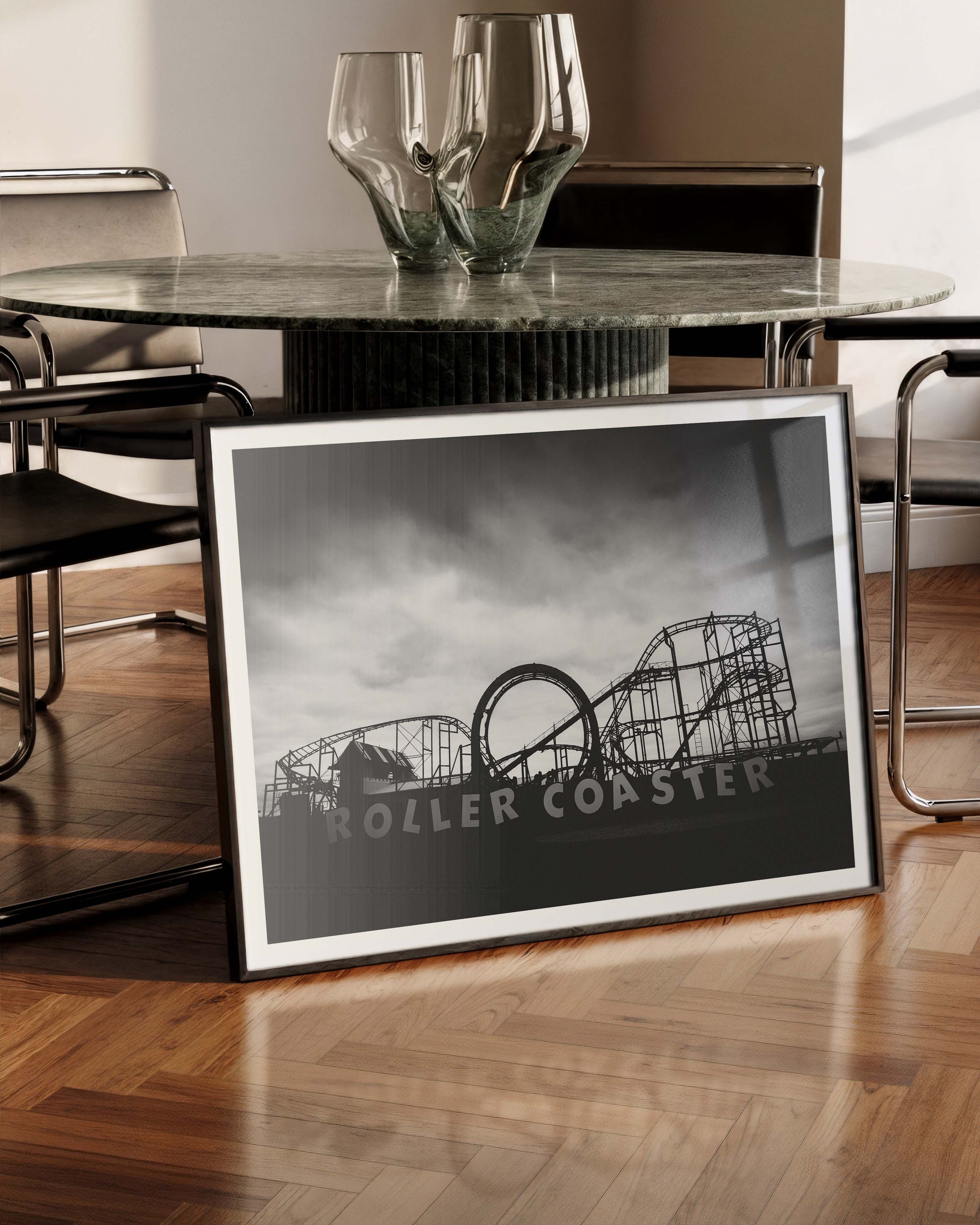 Rollercoaster Poster – FineArt Wandbild, moderne Kunst & Fine Art Print von Spawnd, handgefertigt & Made in Germany