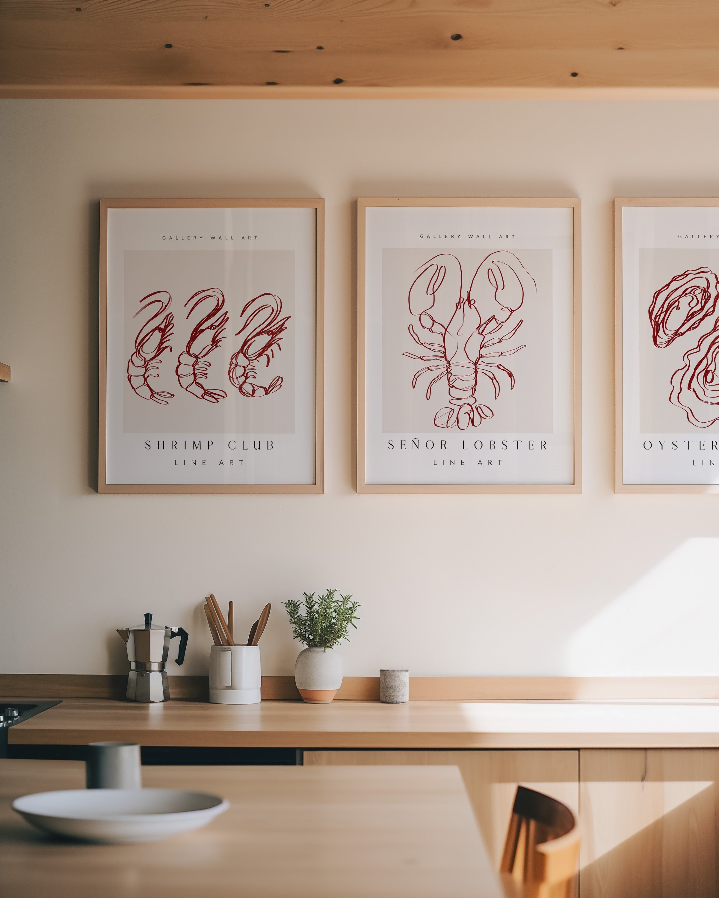 Shrimp Club Poster im Wohnzimmer – Fine Art Print mit – Spawnd