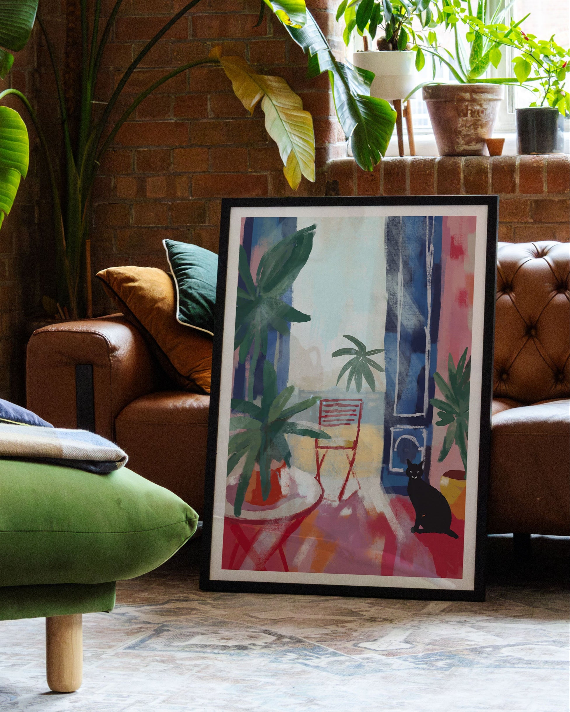 The Cat Owns This Place Poster – FineArt Wandbild, moderne Kunst & Fine Art Print von Spawnd, handgefertigt & Made in Germany