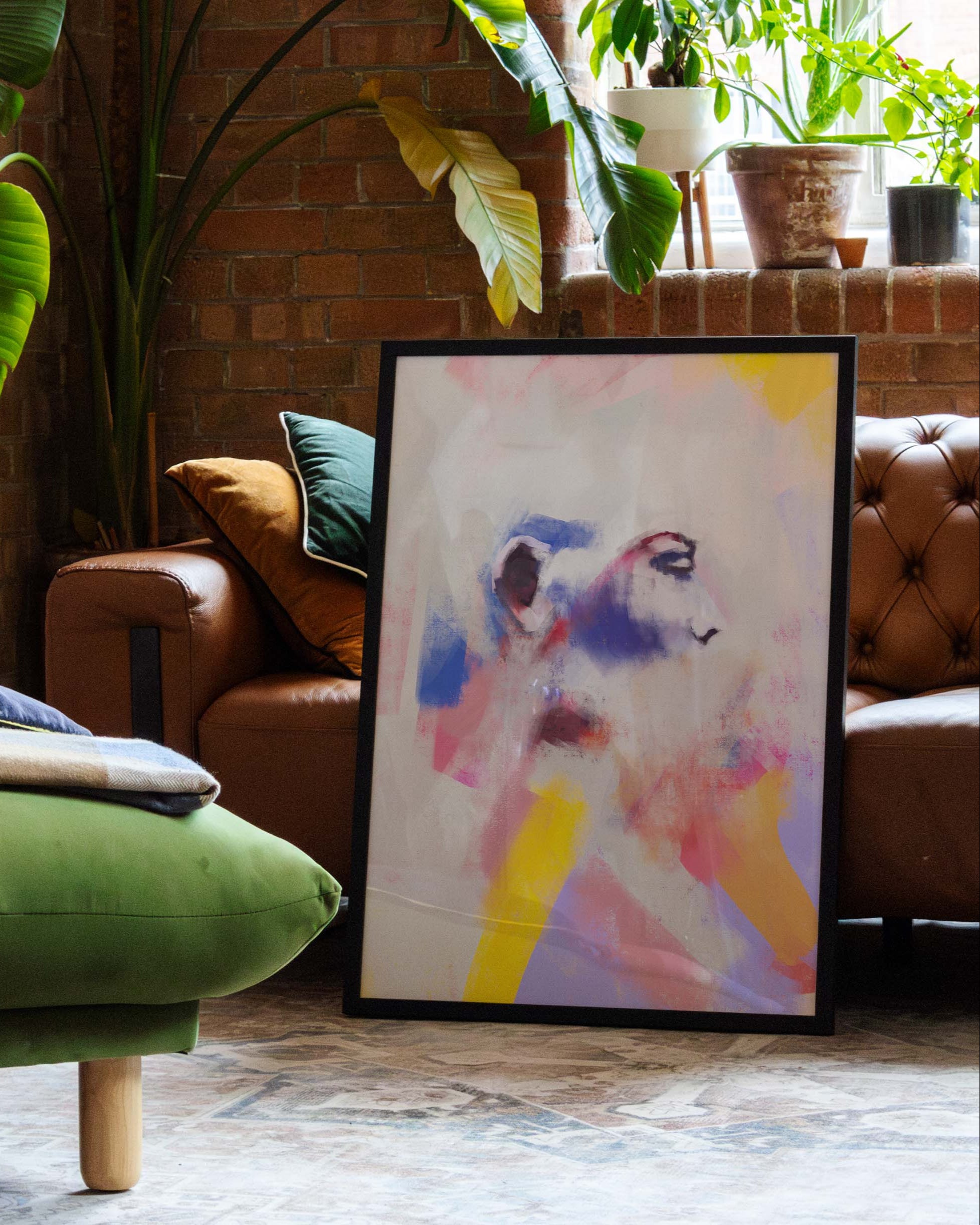 Undercover Poster im Wohnzimmer – Fine Art Print – Spawnd