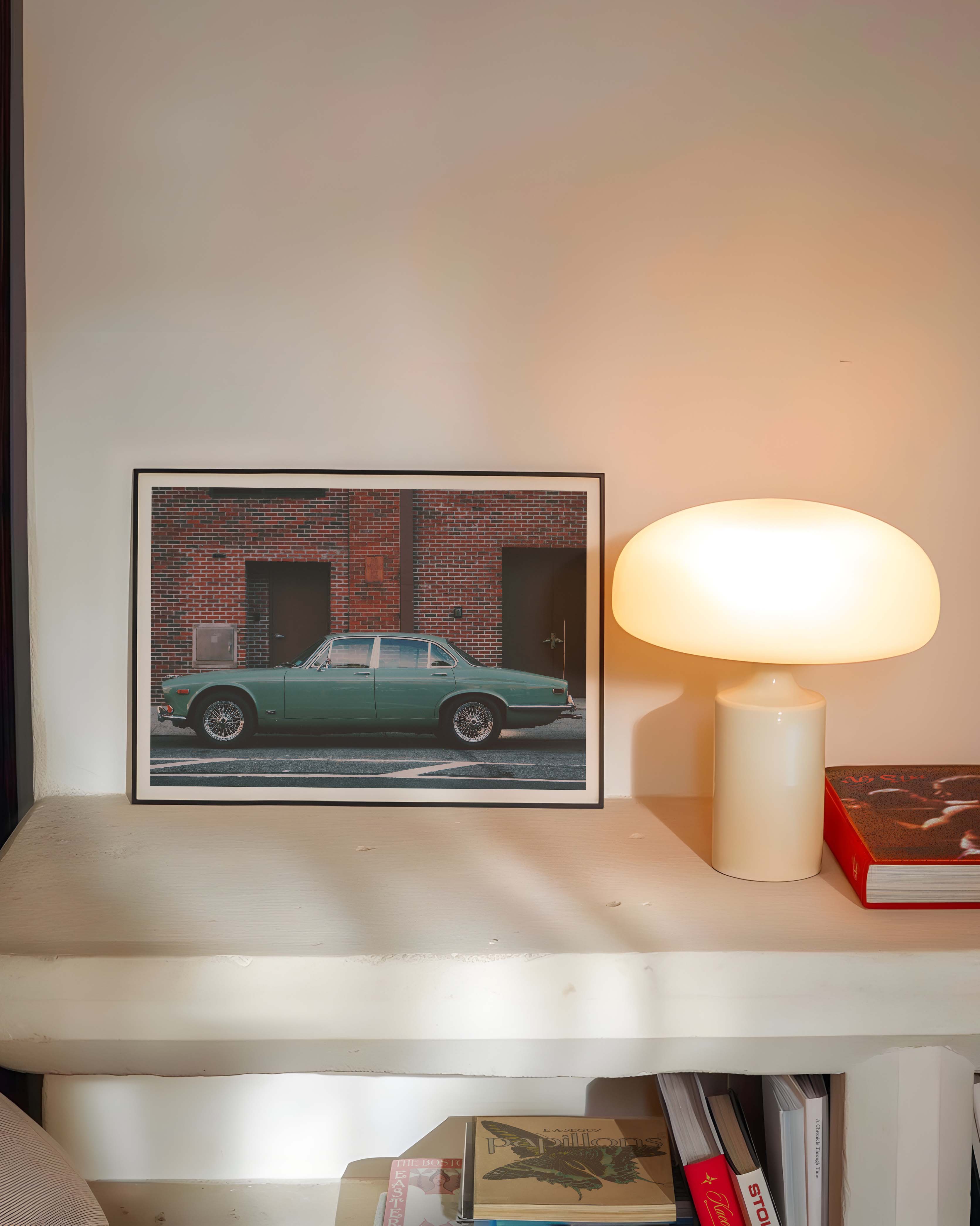 Vintage car Poster – FineArt Wandbild, moderne Kunst & Fine Art Print von Spawnd, handgefertigt & Made in Germany