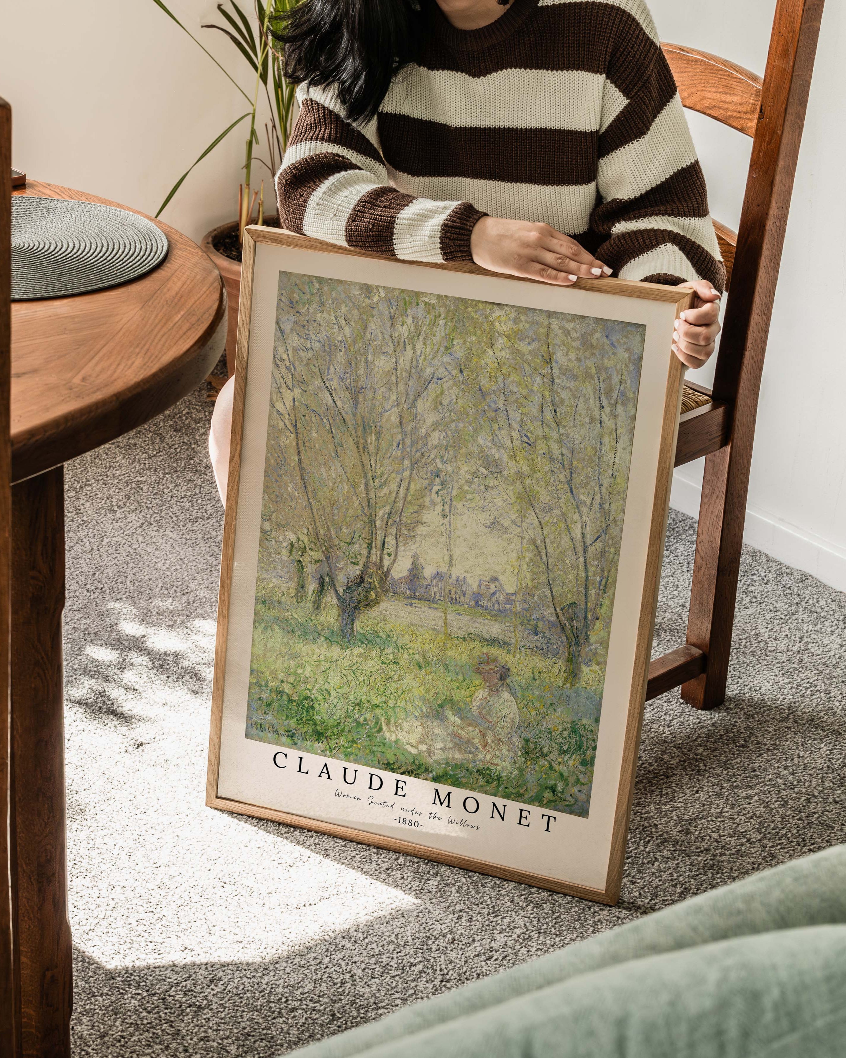 Woman Seated under the Willows Poster – FineArt Wandbild, moderne Kunst & Fine Art Print von Spawnd, handgefertigt & Made in Germany